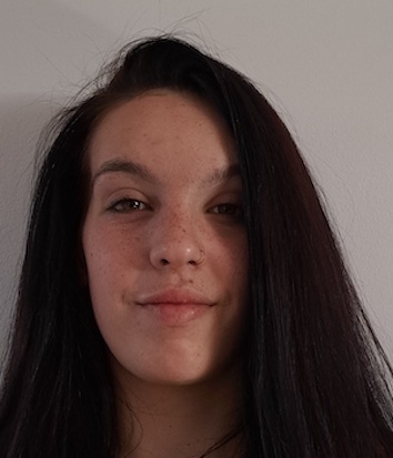 Nataša Radešić