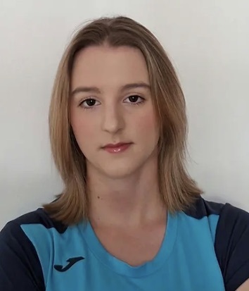 Ana  Košćuk
