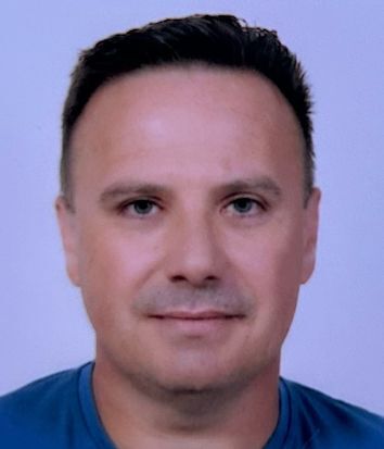 Damir  Stjepanović